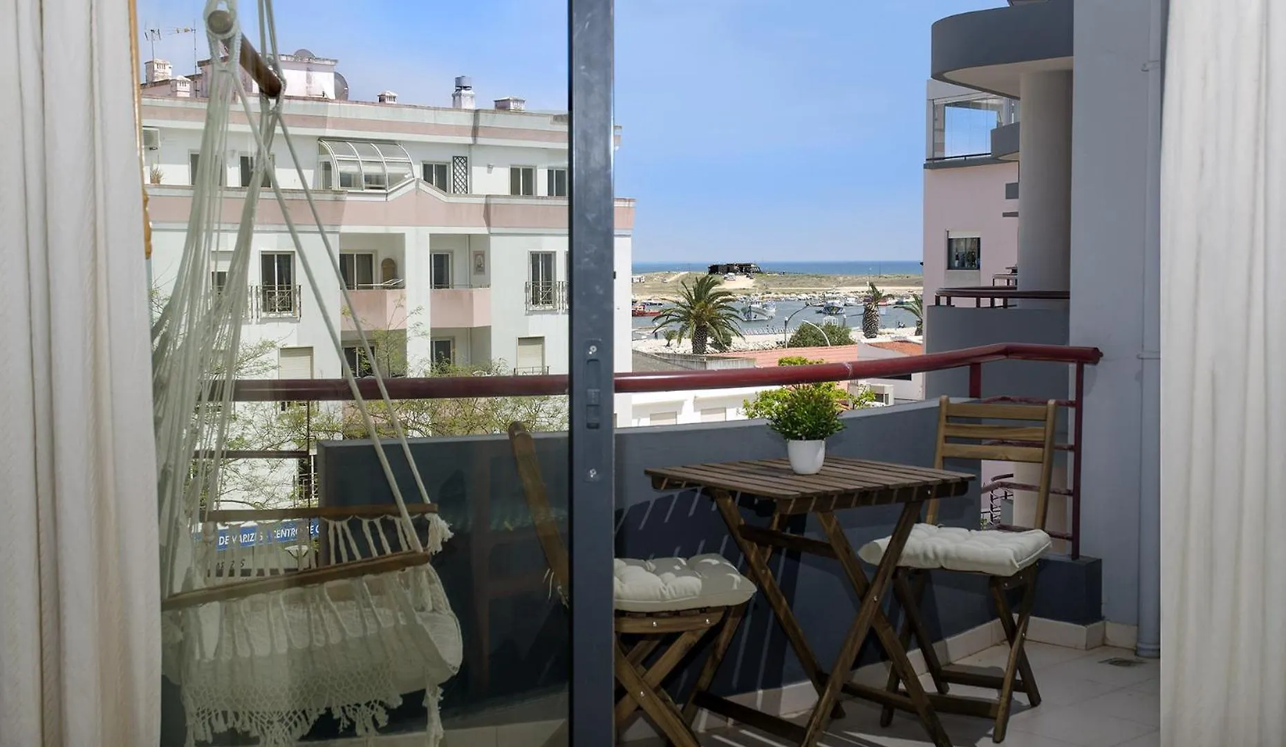 Casa Luz Azul Apartment Lagos