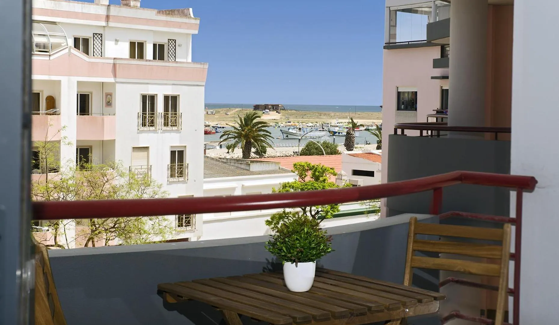 Casa Luz Azul Apartment Lagos